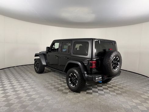 Used 2024 Jeep Wrangler Unlimited Rubicon 4xe w/ Safety Group AWD/4WD image 10
