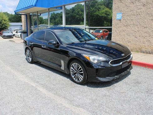 Used 2019 Kia Stinger AWD/4WD image 3