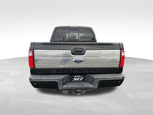 Used 2014 Ford F250 Platinum AWD/4WD image 4