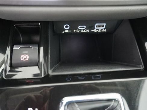 Certified 2025 Subaru Outback Onyx Edition AWD/4WD image 23