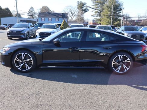 Used 2023 Audi e-tron GT Premium Plus image 8