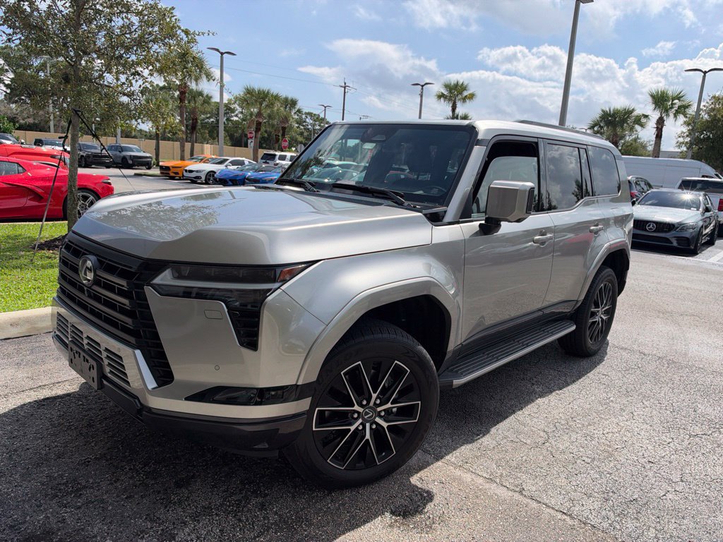 Used 2024 Lexus GX 550 w/ Cold Area Package AWD/4WD image 1