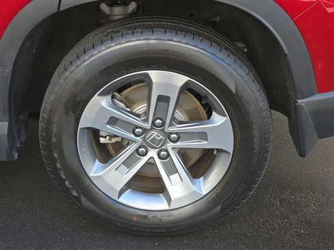 Used 2025 Honda Pilot EX-L image 34