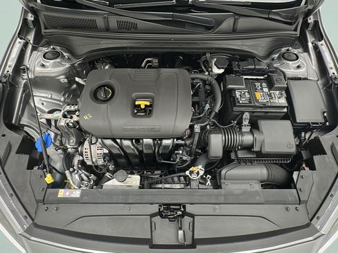 Used 2024 Kia Forte LXS w/ LXS Technology Package FWD image 21