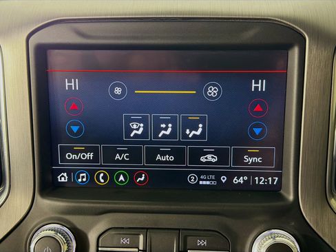 Used 2022 GMC Sierra 3500 Denali image 18