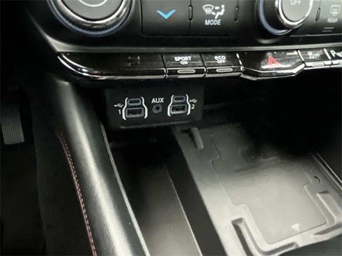 Used 2022 Dodge Durango R/T w/ Blacktop Package image 35