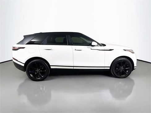 Used 2020 Land Rover Range Rover Velar S image 4