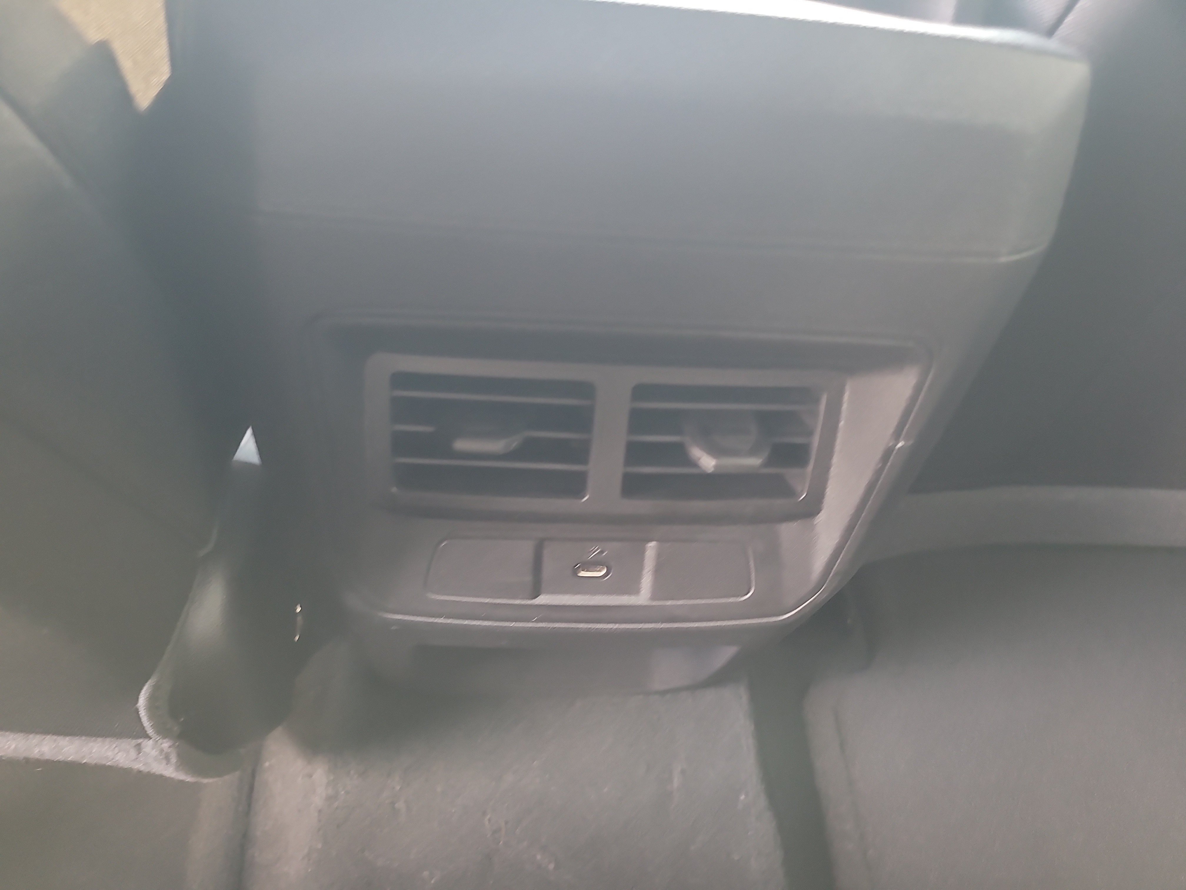 Used 2024 Chevrolet Colorado LT w/ LT Convenience Package RWD image 17