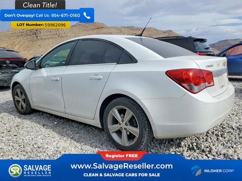 Used 2013 Chevrolet Cruze LT FWD image 3