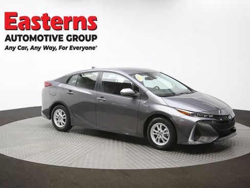 Used 2022 Toyota Prius Prime LE FWD image 46