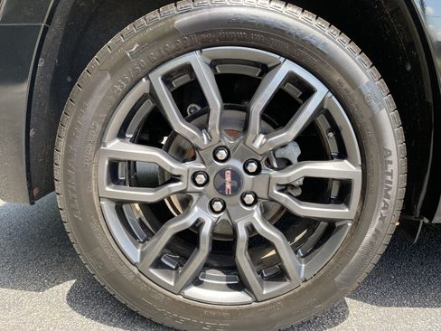 Used 2023 GMC Terrain Denali w/ Black Diamond Edition AWD/4WD image 43