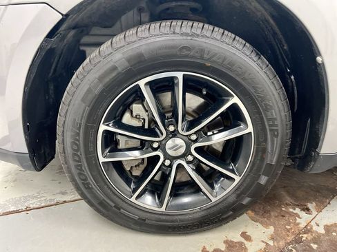 Used 2019 Dodge Journey SE w/ Premium Group FWD image 25
