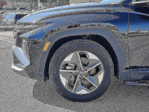 Certified 2025 Hyundai Tucson SEL FWD image 6