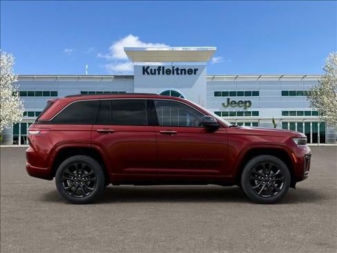 New 2026 Jeep Grand Cherokee Limited AWD/4WD image 21