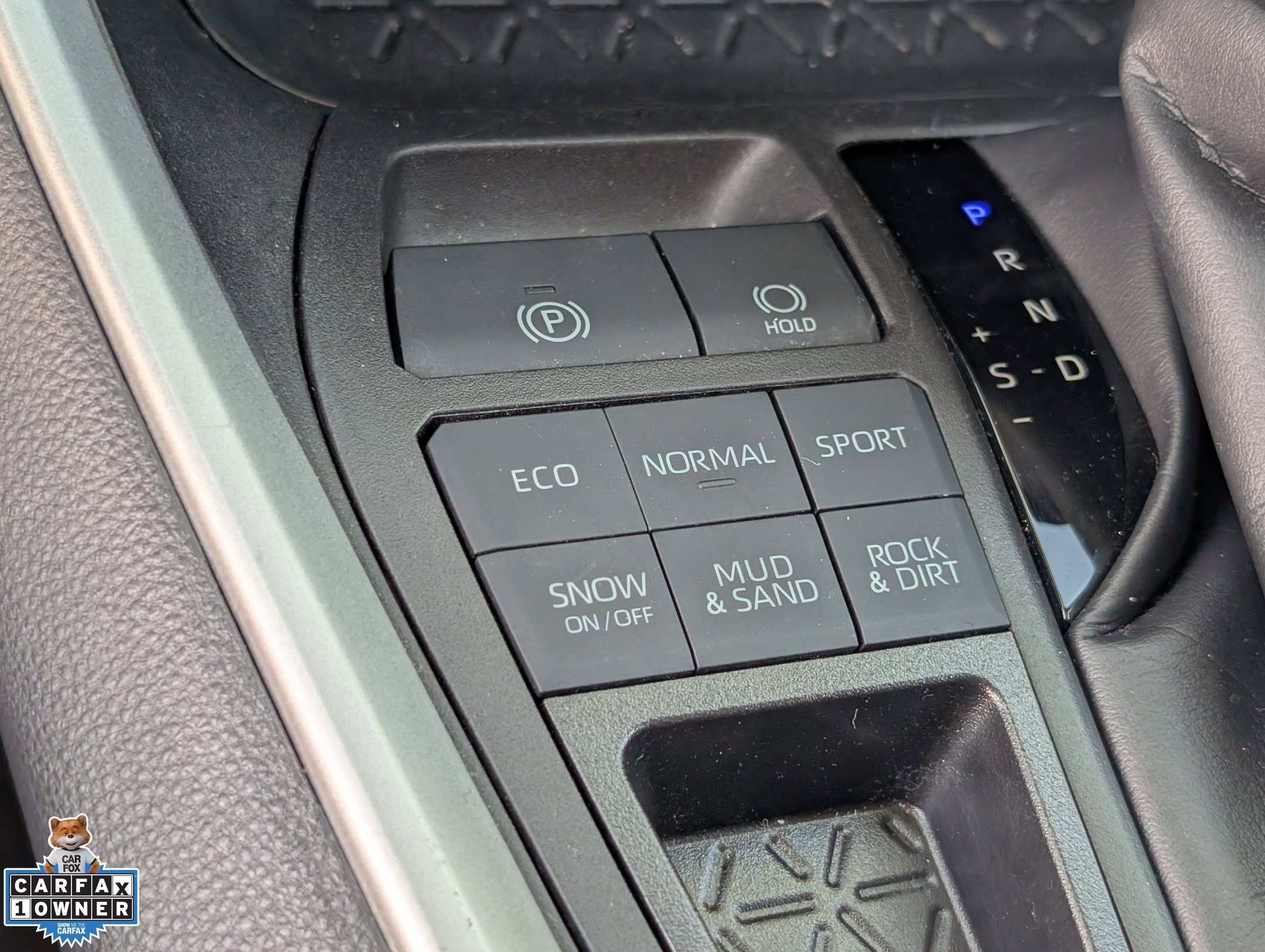 Used 2022 Toyota RAV4 XLE AWD/4WD image 26