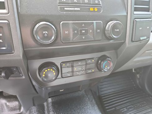 Used 2022 Ford F350 XL w/ Power Equipment Group AWD/4WD image 24
