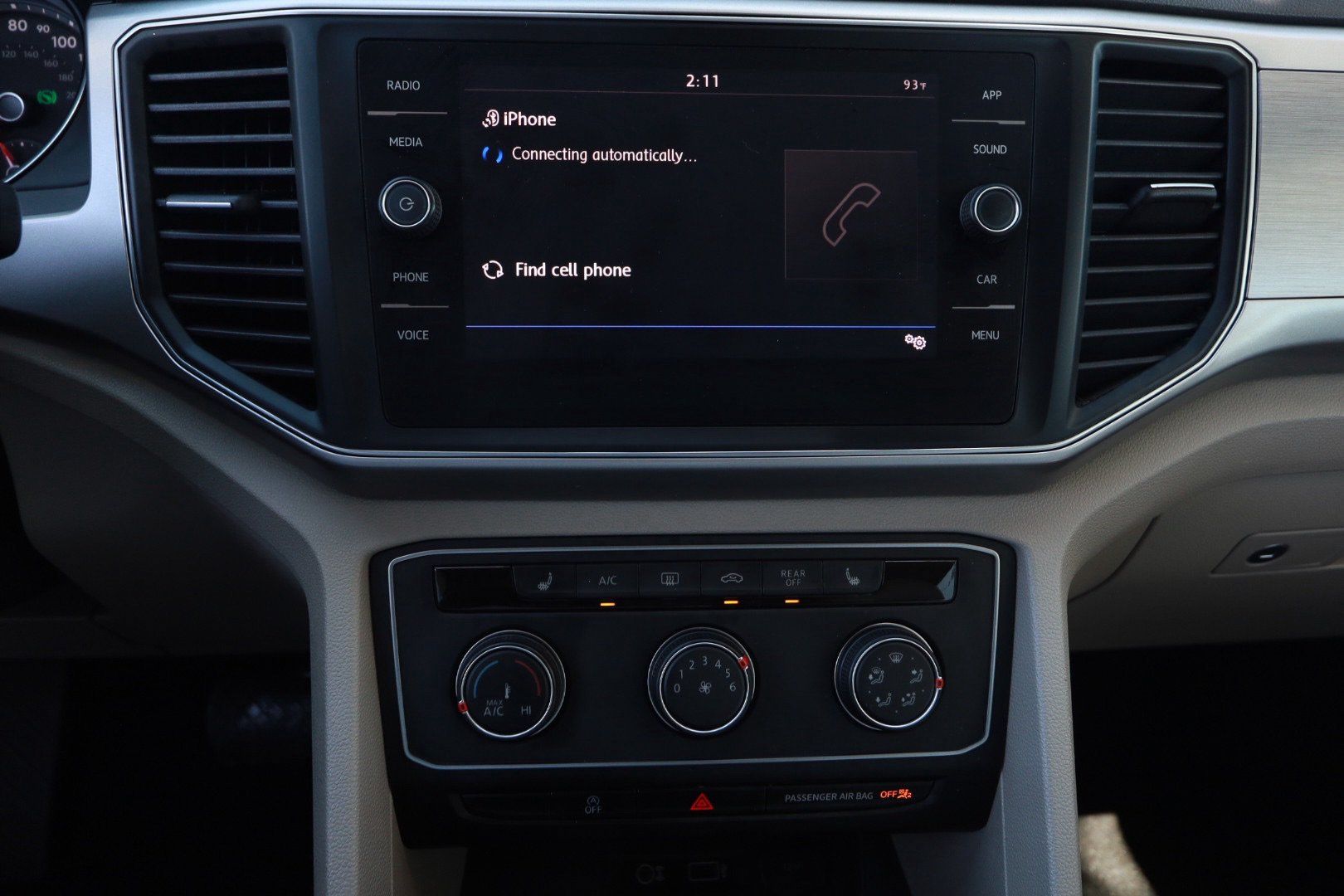 Used 2018 Volkswagen Atlas SE FWD image 14