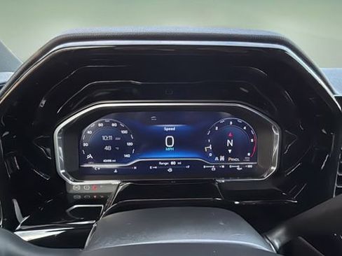 Used 2024 Chevrolet Silverado 2500 High Country w/ High Country Premium Package image 14