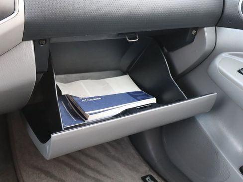 Used 2005 Toyota Tacoma 4x4 Double Cab image 36