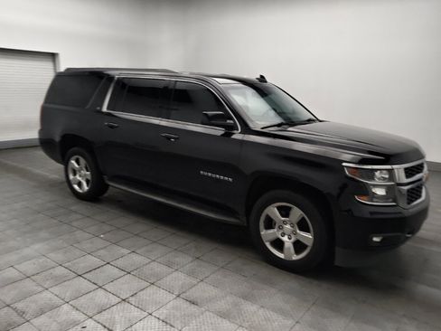 Used 2016 Chevrolet Suburban LT AWD/4WD image 11