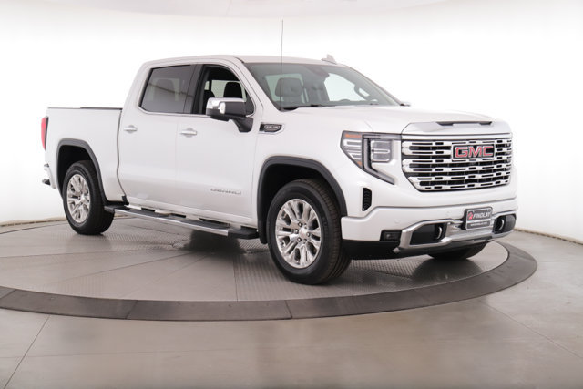 Used 2024 GMC Sierra 1500 Denali w/ Technology Package AWD/4WD image 2