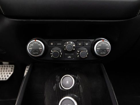 Certified 2016 Ferrari California T image 87