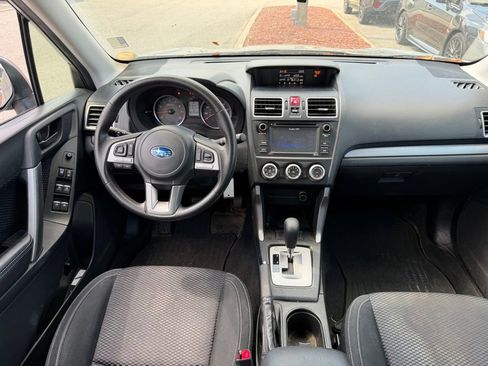 Used 2018 Subaru Forester 2.5i w/ Alloy Wheel Package image 20