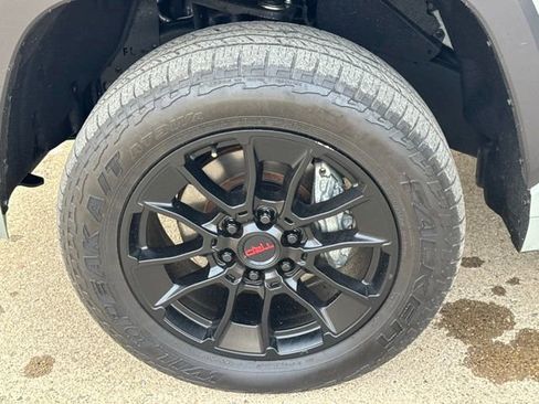 Used 2024 Toyota Tundra SR5 w/ SR5 Premium Package image 23