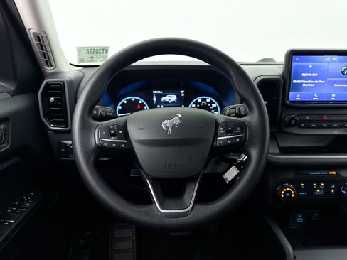 Used 2021 Ford Bronco Sport AWD/4WD image 32
