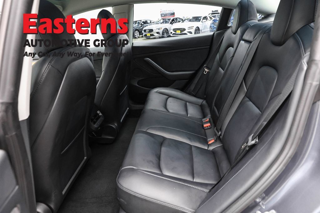 Used 2023 Tesla Model 3 Standard Range RWD image 18