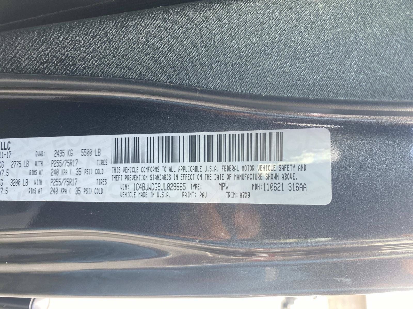 Used 2018 Jeep Wrangler Unlimited Sport S AWD/4WD image 23