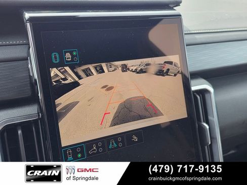 Used 2025 GMC Acadia Elevation FWD image 18