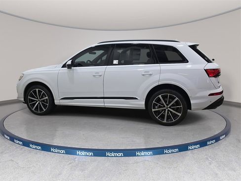 Certified 2025 Audi Q7 2.0T Premium Plus w/ Premium Plus Package image 9