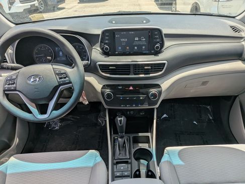 Used 2021 Hyundai Tucson SE FWD image 15