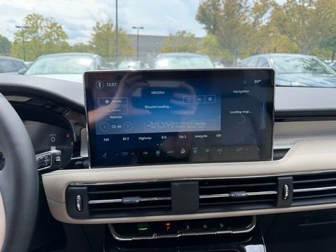 New 2025 Lincoln Corsair FWD image 10