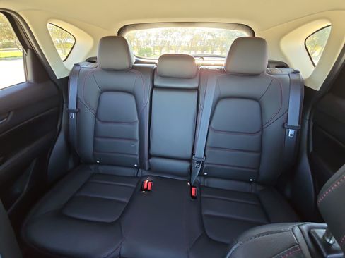 Used 2023 MAZDA CX-5 Carbon Edition image 22