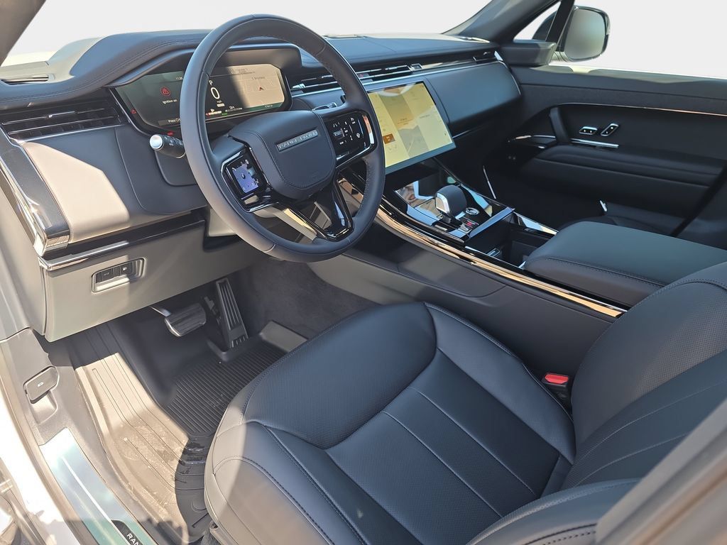 New 2026 Land Rover Range Rover Sport Dynamic SE AWD/4WD image 13