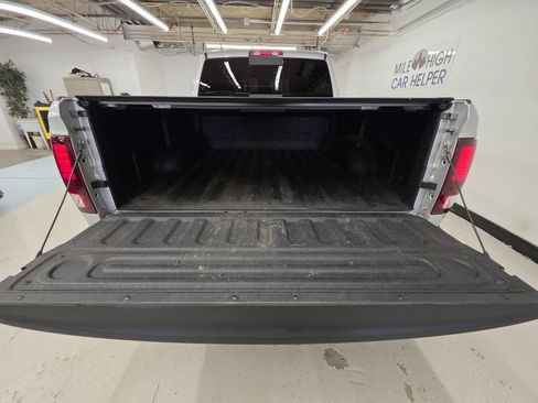 Used 2017 RAM 1500 Rebel w/ Luxury Group image 17