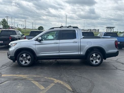 Certified 2024 Honda Ridgeline RTL image 8