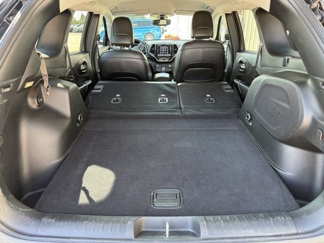 Used 2020 Jeep Cherokee Limited AWD/4WD image 15