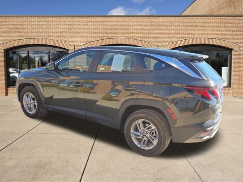 Used 2025 Hyundai Tucson SE image 6