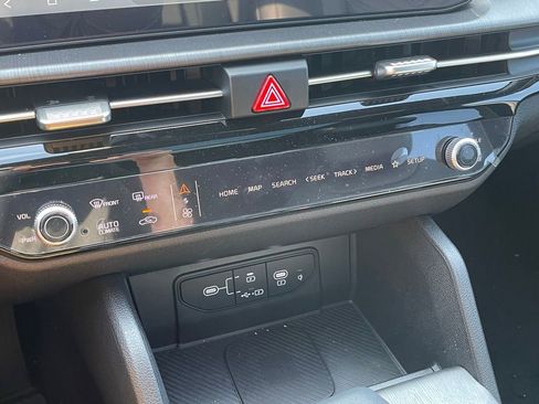 New 2026 Kia Sportage X-Line w/ X-Line Technology Package image 17