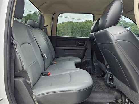 Used 2020 RAM 5500 Tradesman w/ Chrome Appearance Group image 14