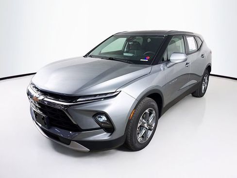 Used 2024 Chevrolet Blazer LT AWD/4WD image 1