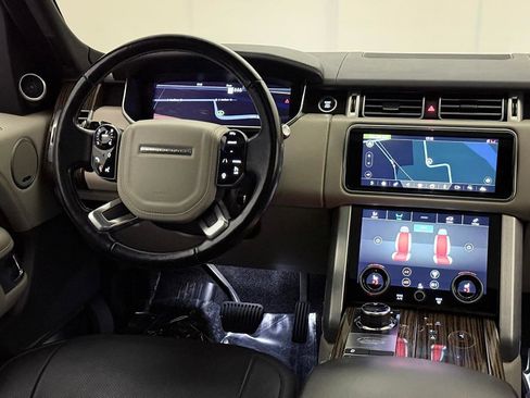 Used 2018 Land Rover Range Rover Supercharged AWD/4WD image 29