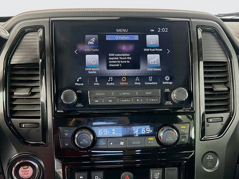 Used 2021 Nissan Titan PRO-4X w/ Pro-4x Utility Package AWD/4WD image 15