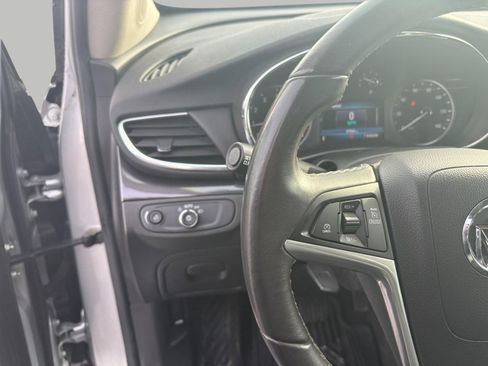 Used 2022 Buick Encore Preferred w/ Safety Package image 14