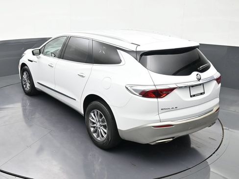 Used 2022 Buick Enclave Premium FWD image 14