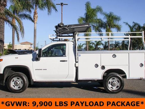Used 2021 Chevrolet Silverado 2500 W/T image 4