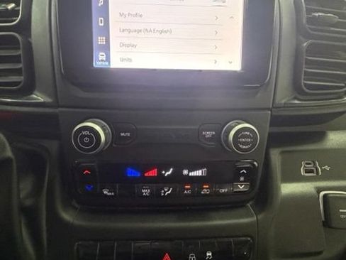 Used 2023 RAM ProMaster 2500 FWD image 17